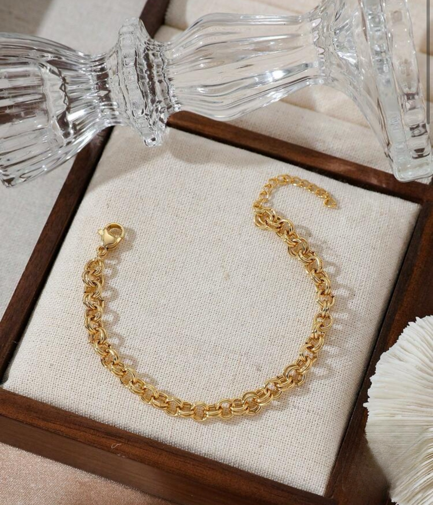 Bold Gold Chain Layered Bracelet Set – Waterproof Design