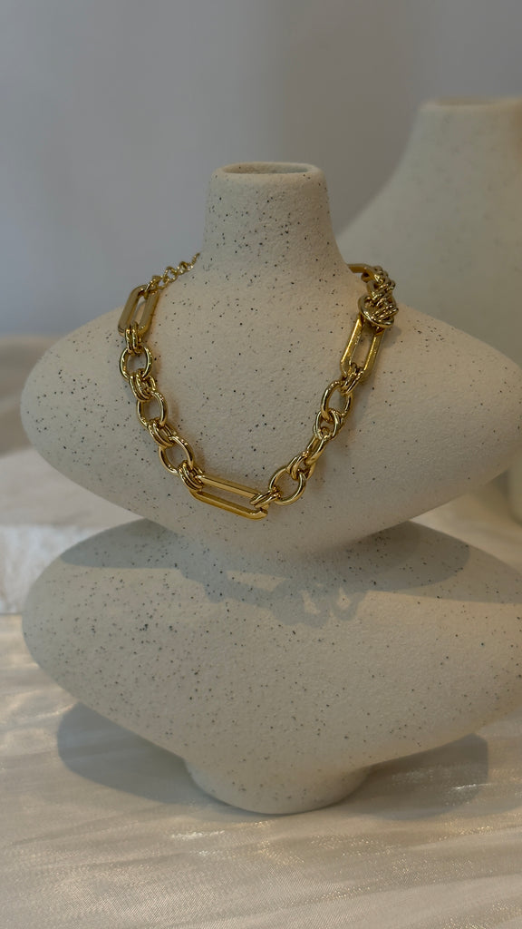 Bold Gold Chain Layered Bracelet Set – Waterproof Design