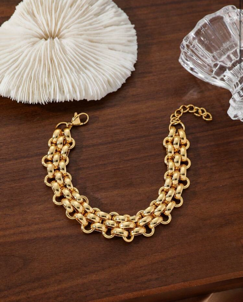 Bold Gold Chain Layered Bracelet Set – Waterproof Design