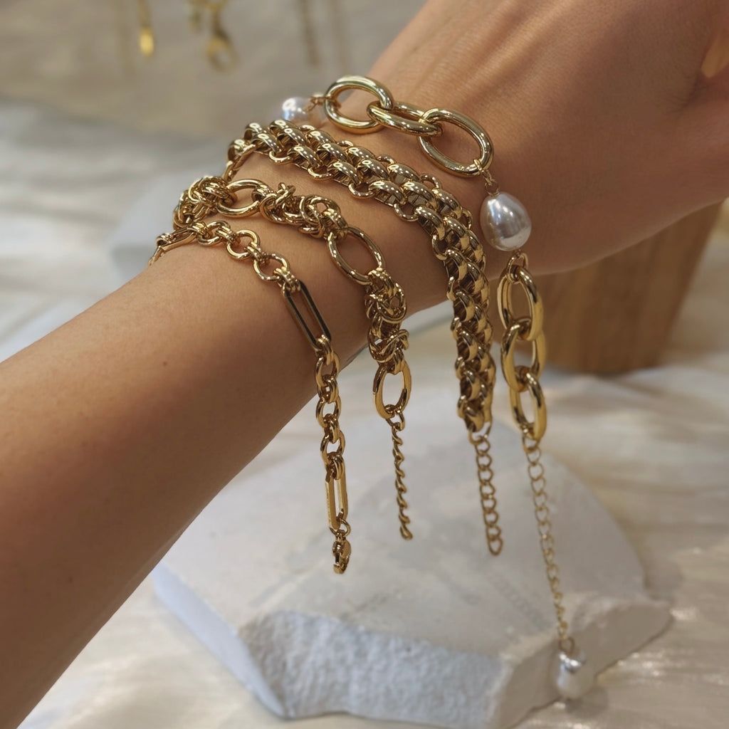 Bold Gold Chain Layered Bracelet Set – Waterproof Design